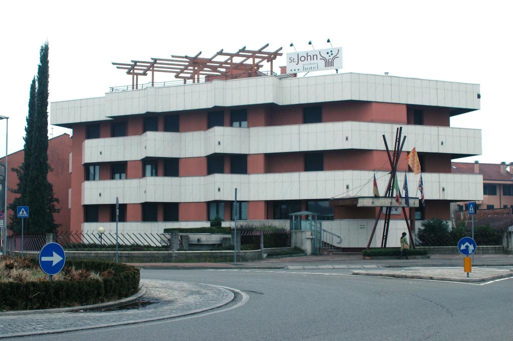 Hotel St John Desio Ngoại thất bức ảnh